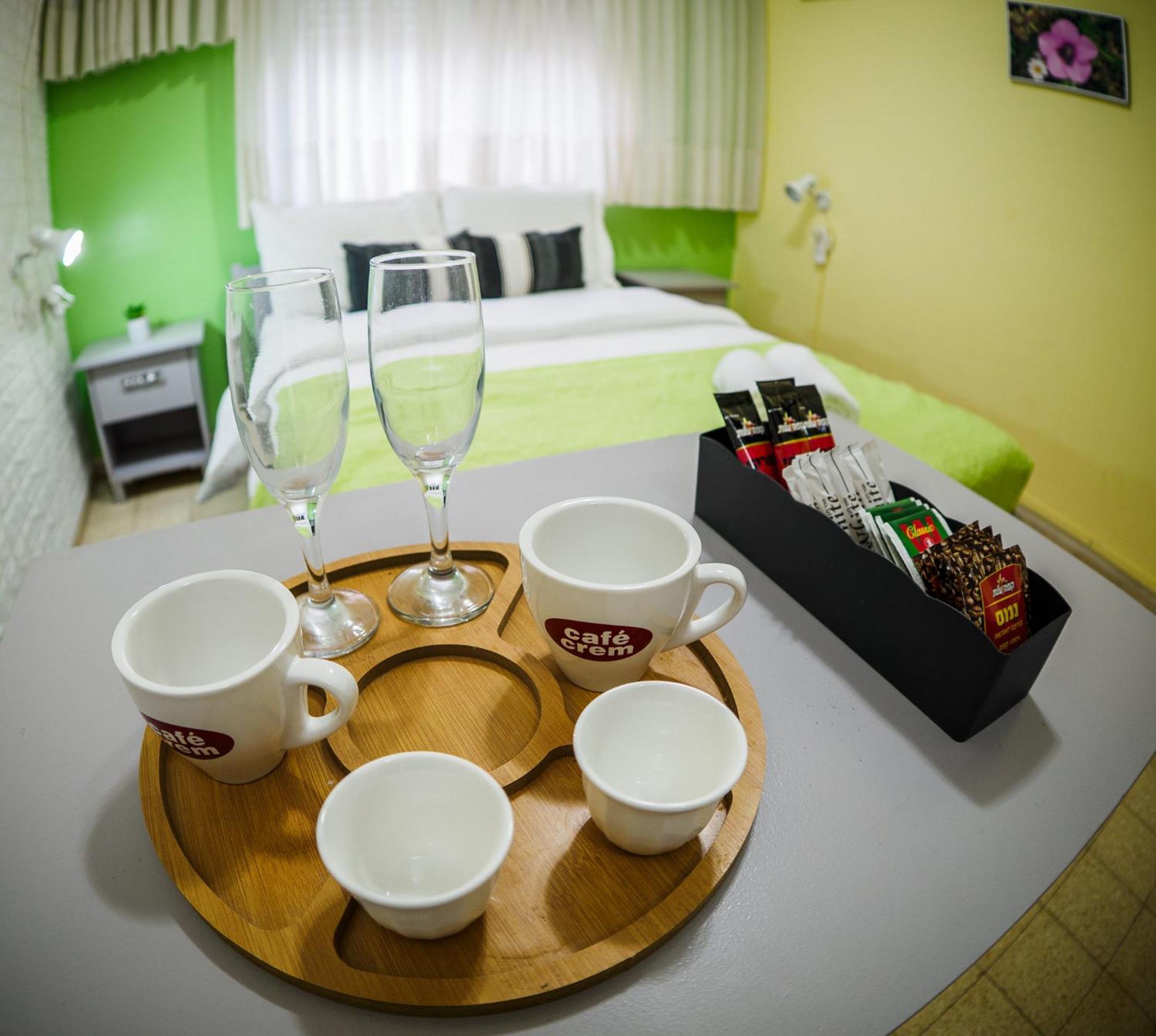 Breezot Yam Hotel Nahariya Luaran gambar
